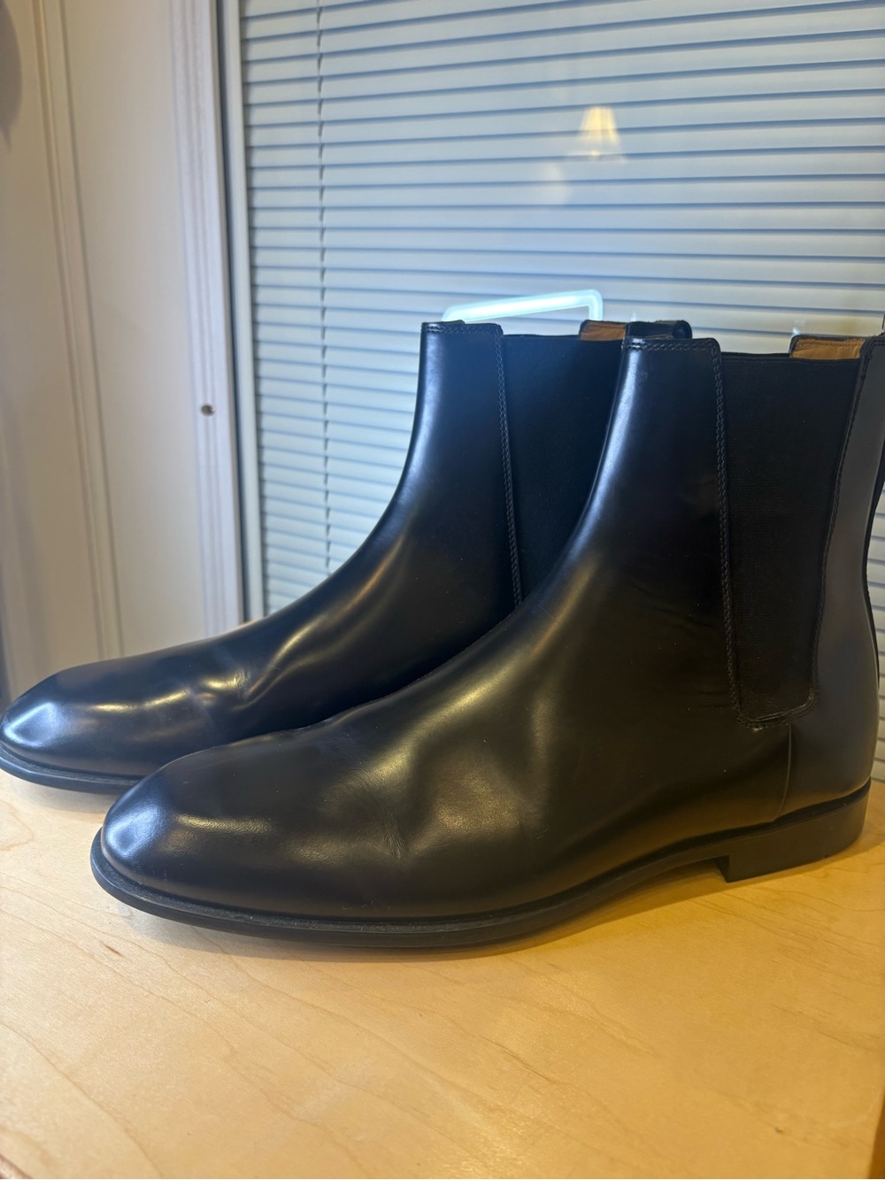 Salvatore Ferragamo Black Leather Chukka Boots - Picture 4 of 6